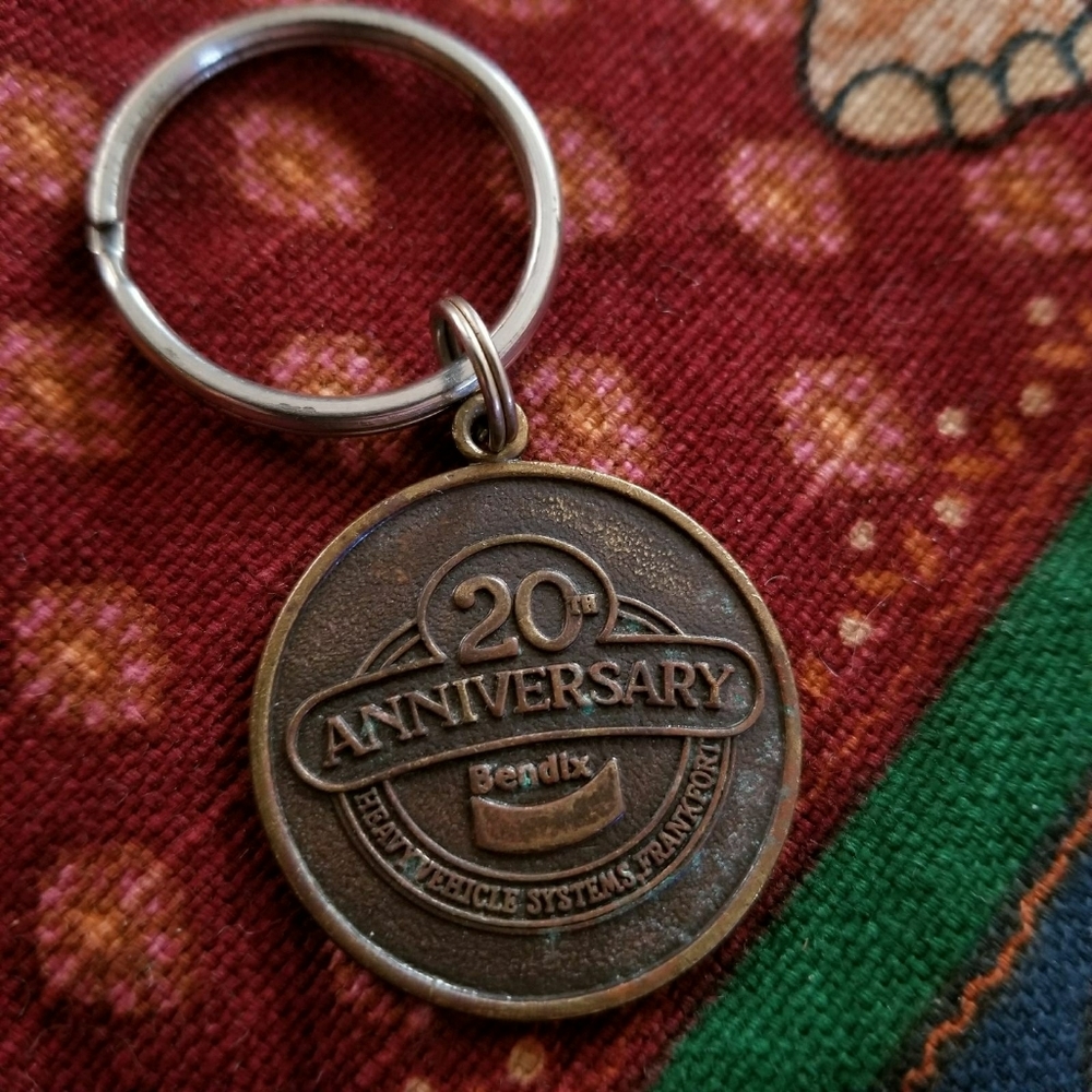 Vintage Bendix keychain 20th anniversary hvs key chain ring